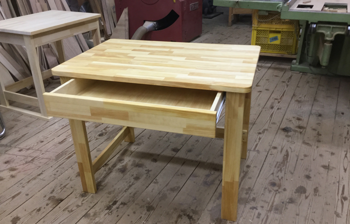 会社案内をみる